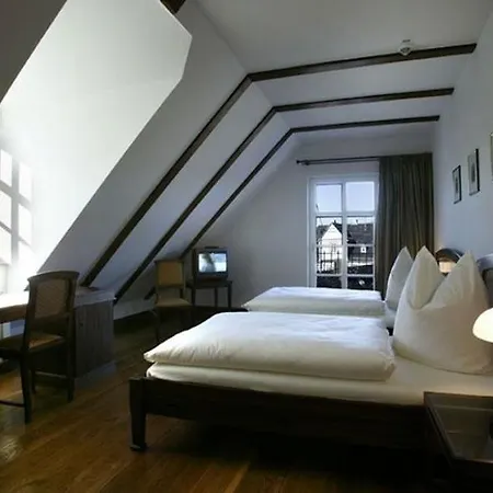 Hotel Snorrenburg Gmbh Burbach (Siegen-Wittgenstein)