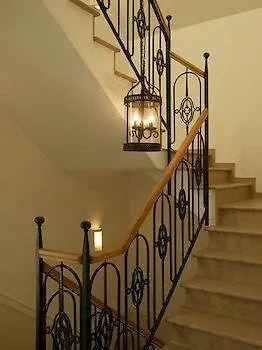 Snorrenburg Gmbh Отель