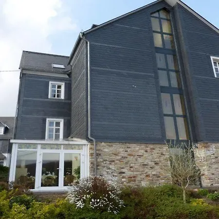 Snorrenburg Gmbh 3* Burbach (Siegen-Wittgenstein)