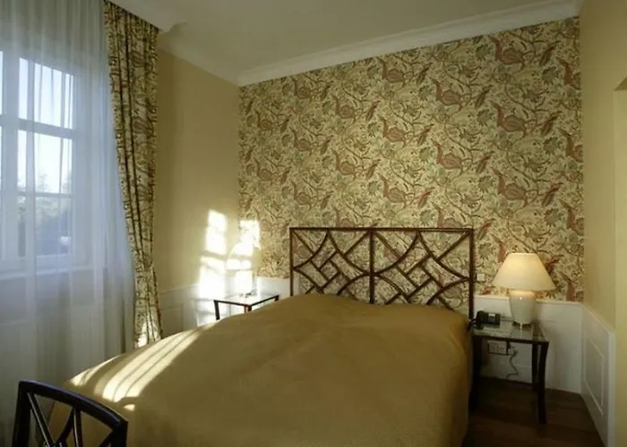 Hotel Snorrenburg Gmbh