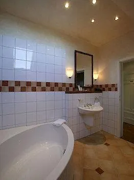 Snorrenburg Gmbh Hotel Burbach (Siegen-Wittgenstein)