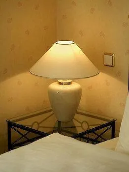 Snorrenburg Gmbh 3* Burbach (Siegen-Wittgenstein)