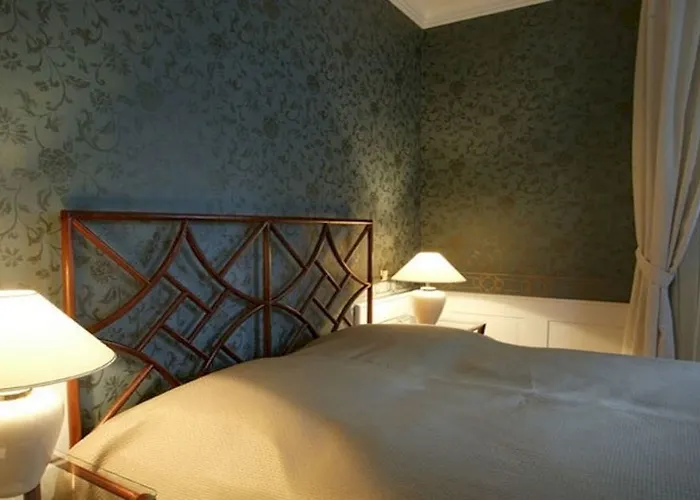 Snorrenburg Gmbh 3* Burbach (Siegen-Wittgenstein)