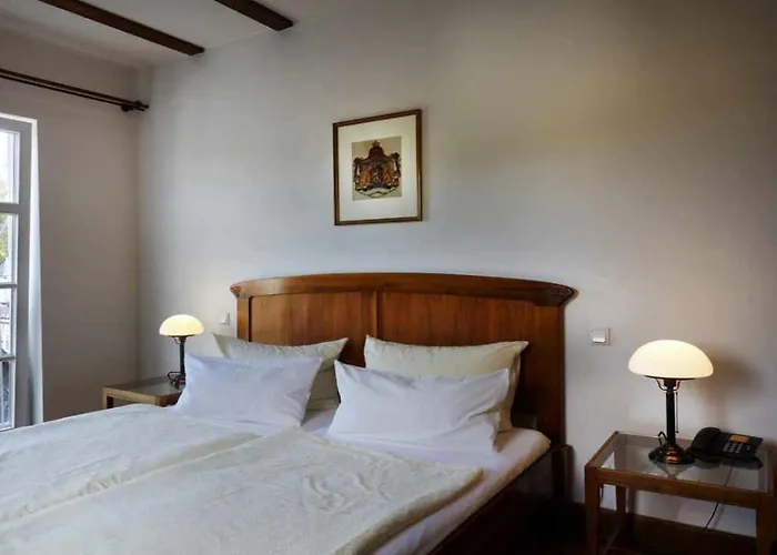 Hotel Snorrenburg Gmbh 3*